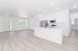 125 Fisher Way, Ocklawaha, FL 32179 - Photo 11