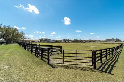 4700 NW 157th Court, Morriston, FL 32668 - Photo 95