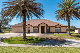 4700 NW 157th Ct, Morriston, FL 32668 - Photo 3