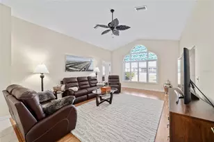 3089 Burbank Ln, The Villages, FL 32162 - Photo 11