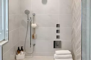 400 Central Ave, Saint Petersburg, FL 33701 - Photo 15