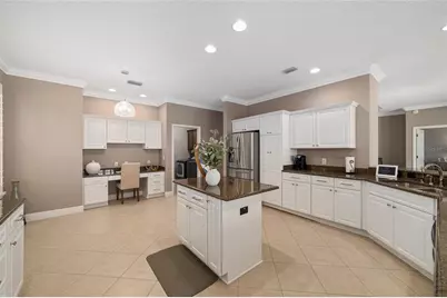 533 Inner Circle, The Villages, FL 32162 - Photo 11