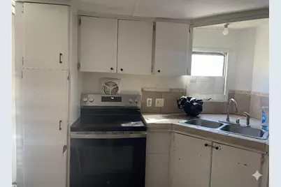 330 Cobb Street, Bronson, FL 32621 - Photo 9