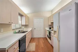 17724 SE 95th Ct, Summerfield, FL 34491 - Photo 9