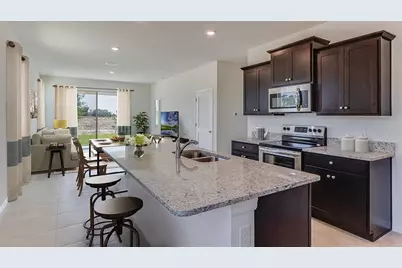 8590 Pinecrest Trail, Wildwood, FL 34785 - Photo 3