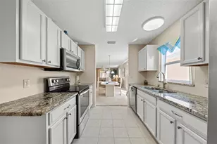 1137 Santa Cruz Dr, The Villages, FL 32162 - Photo 9