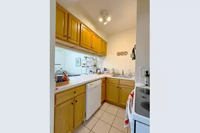 1220 SW 1st Avenue #303, Gainesville, FL 32601 - Photo 5