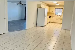 8530 SW 90th St, Ocala, FL 34481 - Photo 9