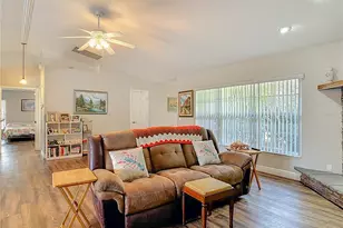 15271 SE 24th Street Rd, Ocklawaha, FL 32179 - Photo 13