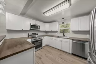 16545 NE 17th Pl, Silver Springs, FL 34488 - Photo 7