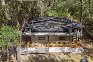 16545 NE 17th Pl, Silver Springs, FL 34488 - Photo 1