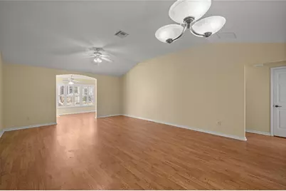 3188 Hudson Court, The Villages, FL 32162 - Photo 11