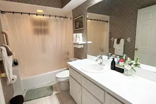 2577 Highlands Vue Pkwy, Lakeland, FL 33812 - Photo 9