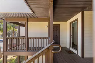 15203 Sandalwood Dr, Wildwood, FL 34785 - Photo 3