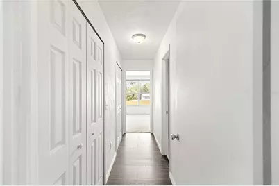 15203 Sandalwood Drive #203, Wildwood, FL 34785 - Photo 19