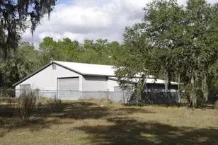 3207 E Withlacoochee Trail, Dunnellon, FL 34434 - Photo 13