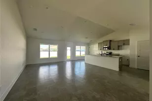 12605 NE 48th St, Oxford, FL 34484 - Photo 5