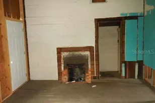 304 NE 2nd St, Trenton, FL 32693 - Photo 3