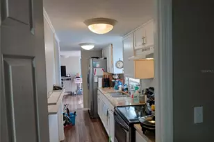 10429 E Victory Ln, Inverness, FL 34450 - Photo 11