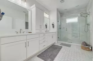 16306 1st St E, Redington Beach, FL 33708 - Photo 27