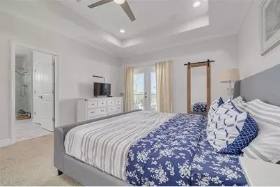 16306 1st Street E, Redington Beach, FL 33708 - Photo 23