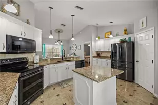 799 Marion Oaks Ln, Ocala, FL 34473 - Photo 33