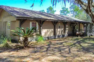 13455 NE 228 Ln Rd, Fort Mc Coy, FL 32134 - Photo 11