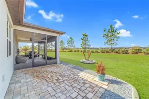 9435 SW 52nd Loop, Ocala, FL 34481 - Photo 3