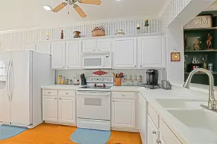 13280 SE 92nd Court Rd, Summerfield, FL 34491 - Photo 17