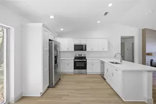 14095 SE 27th Ct, Summerfield, FL 34491 - Photo 15