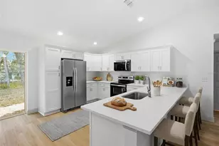 14095 SE 27th Ct, Summerfield, FL 34491 - Photo 5