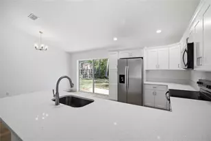 14095 SE 27th Ct, Summerfield, FL 34491 - Photo 17