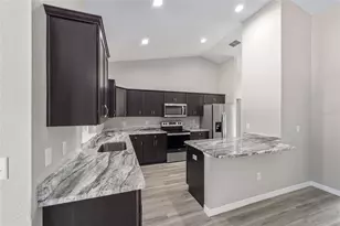 8121 SW 202nd Terrace, Dunnellon, FL 34431 - Photo 5