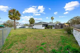 1 Cherry Ln, Ocala, FL 34472 - Photo 9