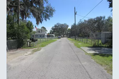 18601 SE 24th Lane, Ocklawaha, FL 32179 - Photo 93