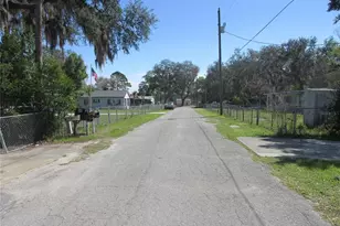 18601 SE 24th Ln, Ocklawaha, FL 32179 - Photo 93