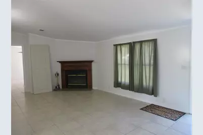 18601 SE 24th Lane, Ocklawaha, FL 32179 - Photo 9