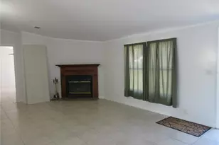 18601 SE 24th Ln, Ocklawaha, FL 32179 - Photo 9