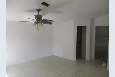 18601 SE 24th Lane, Ocklawaha, FL 32179 - Photo 15