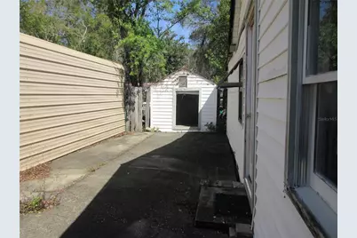 18601 SE 24th Lane, Ocklawaha, FL 32179 - Photo 59
