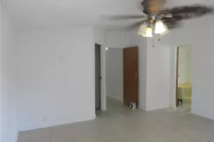 18601 SE 24th Ln, Ocklawaha, FL 32179 - Photo 29