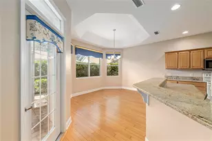 646 Stratford Ln, The Villages, FL 32162 - Photo 13