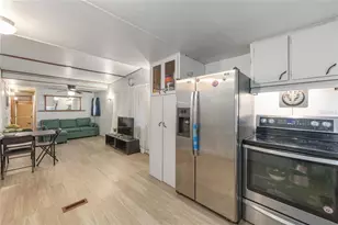 2142 SE 185th Terrace, Silver Springs, FL 34488 - Photo 9