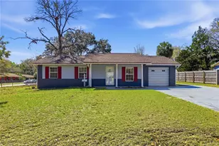 2400 NE 37th St, Ocala, FL 34479 - Photo 1