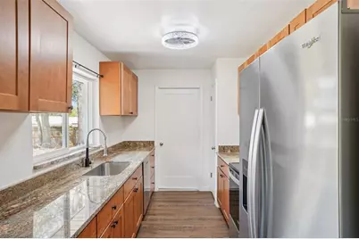 9660 SE 121st Place, Belleview, FL 34420 - Photo 13