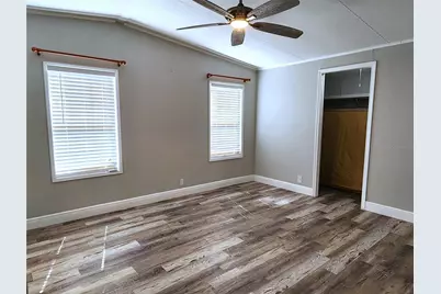 10915 NE 222nd Street, Fort Mc Coy, FL 32134 - Photo 11