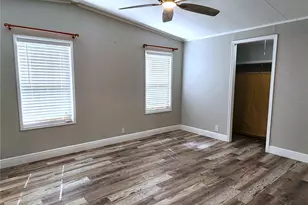 10915 NE 222 St, Fort Mc Coy, FL 32134 - Photo 11