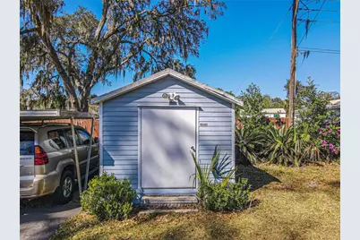 10376 SE 43rd Court, Belleview, FL 34420 - Photo 9