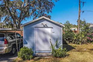 10376 SE 43rd Ct, Belleview, FL 34420 - Photo 9