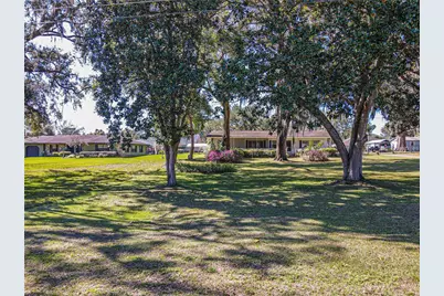 10376 SE 43rd Court, Belleview, FL 34420 - Photo 1